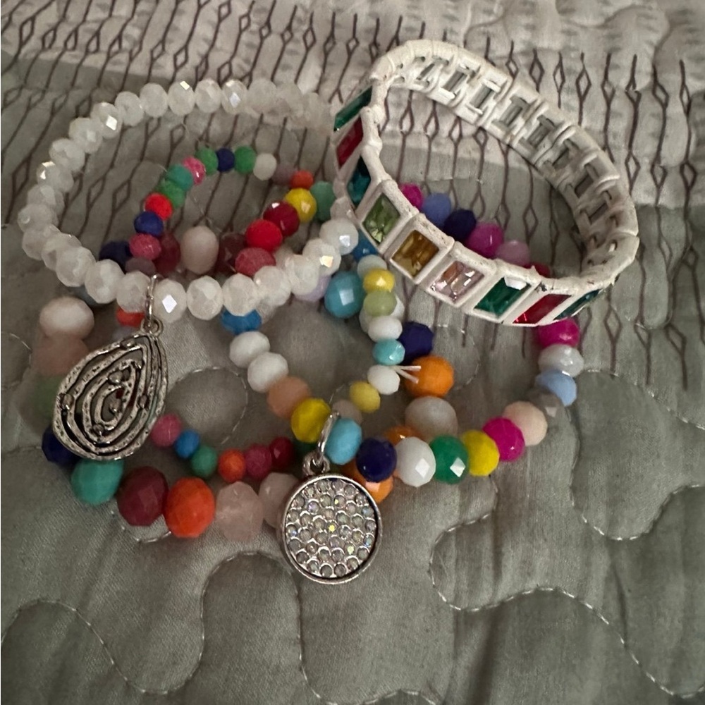 Sandra Ling stackable bracelet